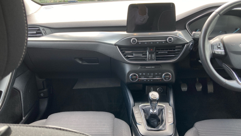 Ford Focus 1.0 EcoBoost 125 Titanium 5dr Petrol Hatchback